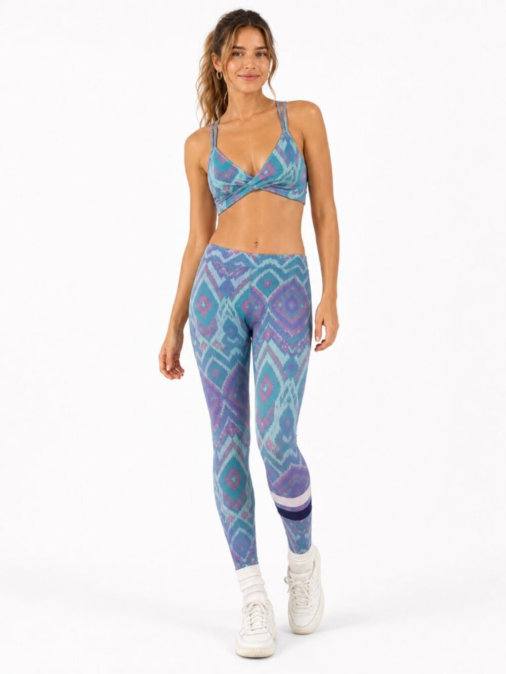 Chaser Blue Pink Ikat Print Crisscross Back Sports Bra and Leggings Set M